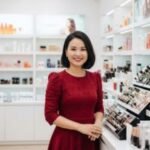 Quỳnh Anh - Chủ cửa hàng mỹ phẩm